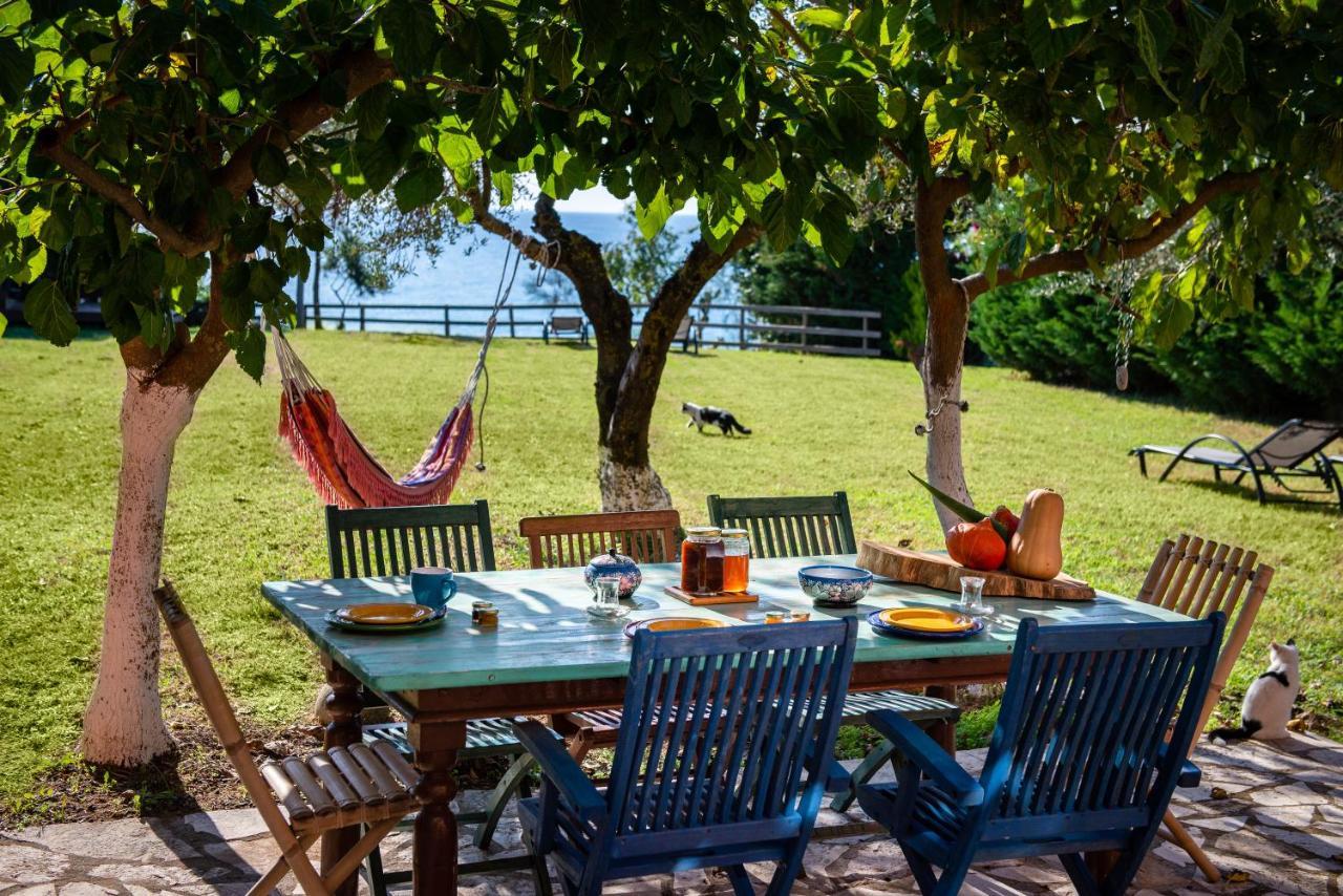 Villa Meliti Agios Matthaios  Luaran gambar