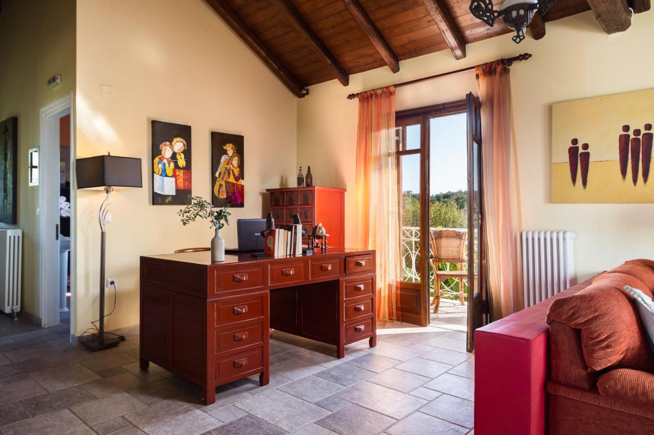 Villa Meliti Agios Matthaios  Luaran gambar