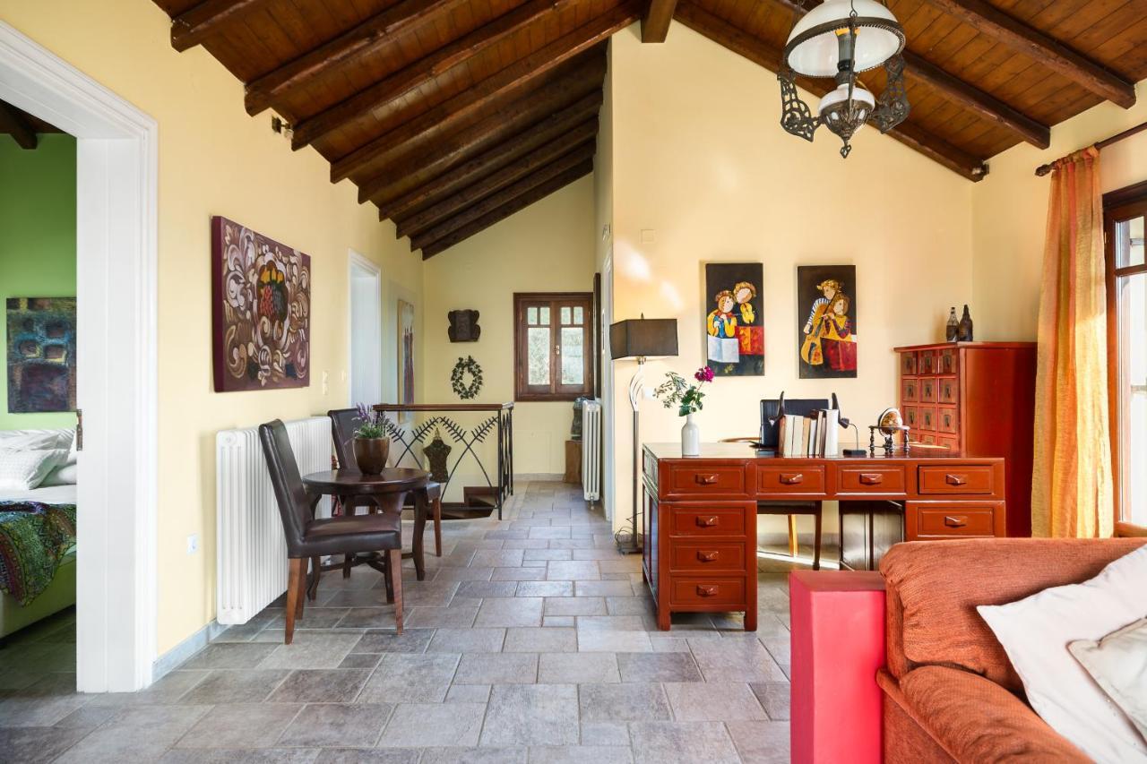 Villa Meliti Agios Matthaios  Luaran gambar